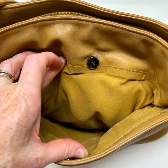 Talbots Leather Crossbody Bag – Yellow Tan – Adjustable Strap - Picture 6 of 12